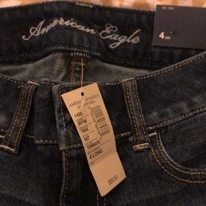 New -American Eagle sz 4Long